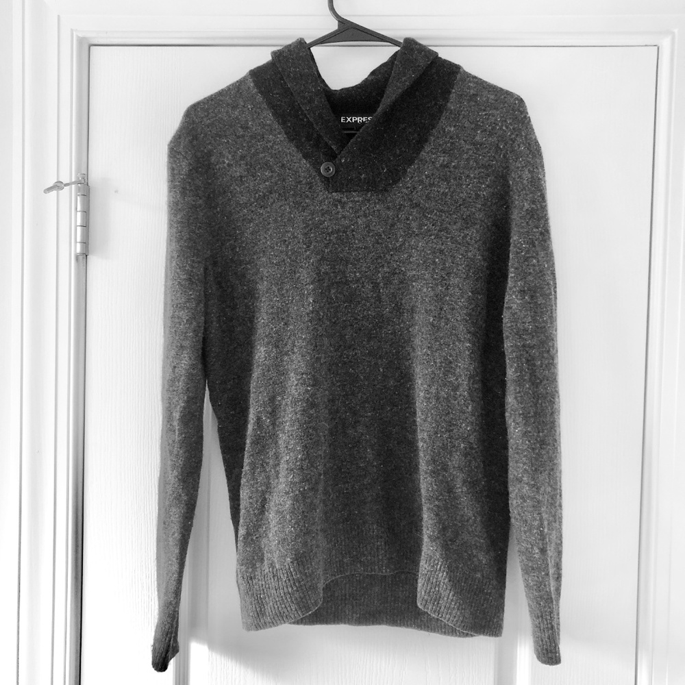 Express Grey Sweater - Picture 3 of 6